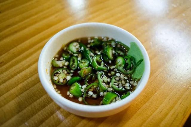 料务必放进冰箱储存否则细菌滋生麻将胡了2试玩网站这四类调味(图1)